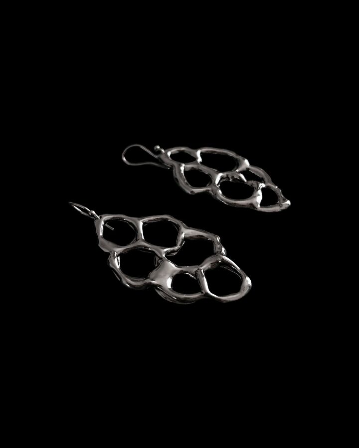 Alvéole earrings, view 3